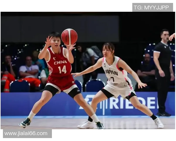 四川女篮半场抢先浙江14分！李缘4中0低迷，田媛媛5分，唐子婷4分